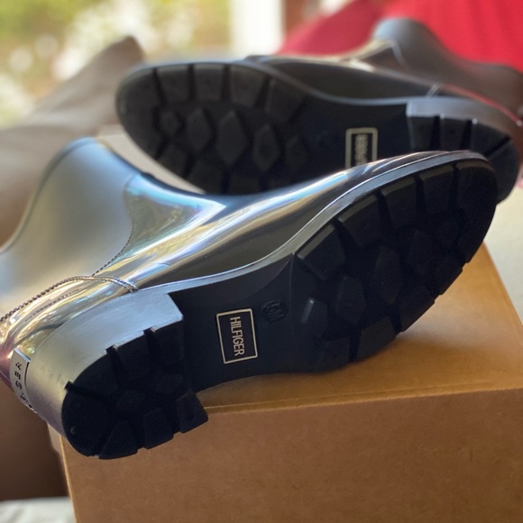 ☔️ BOOTS NWOB - Picture 6 of 7